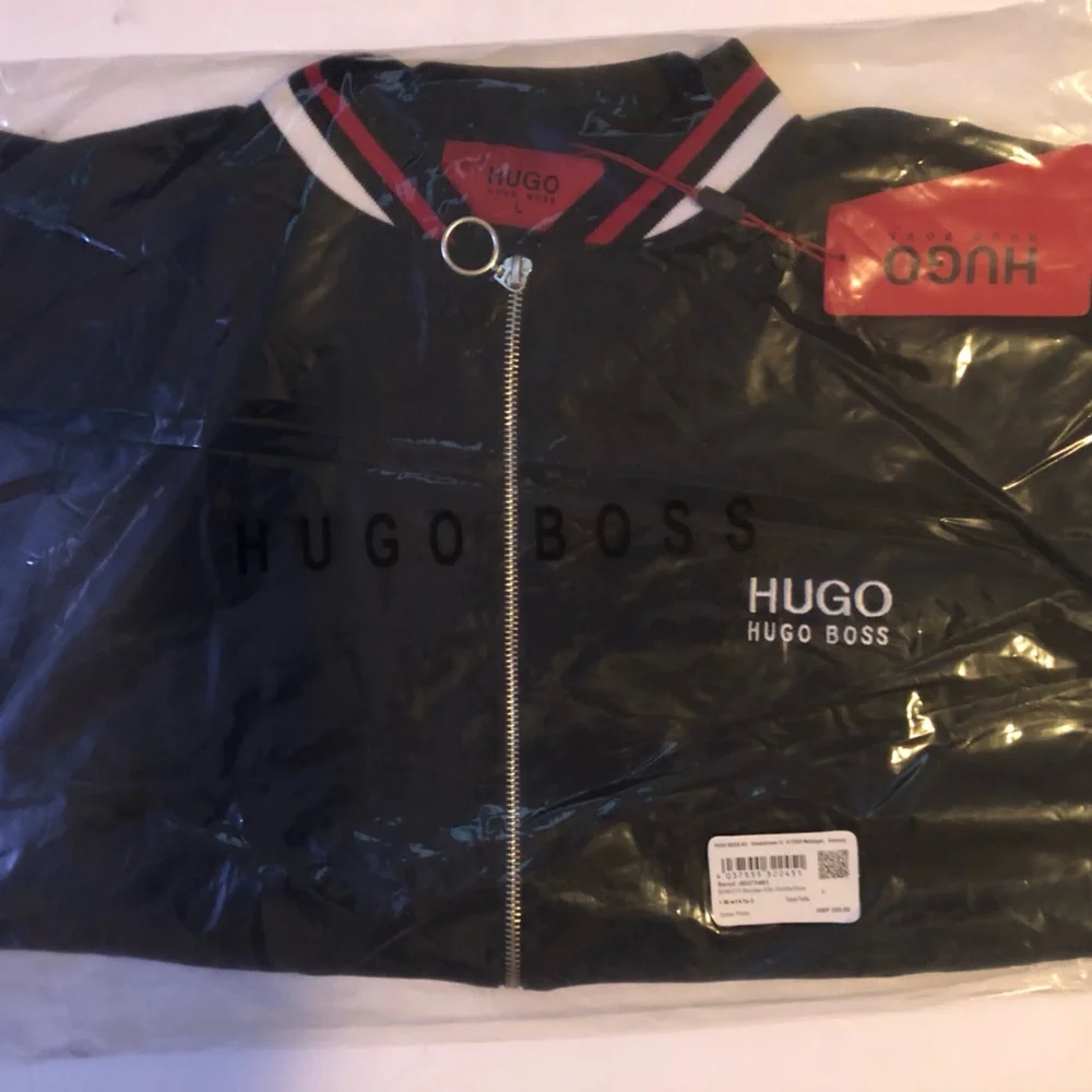Hugo Boss jacket - Picture 2 of 4